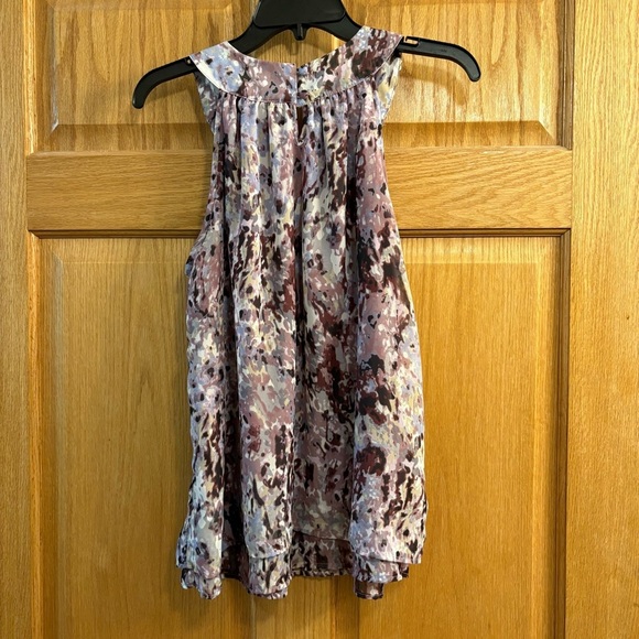 Covington Women's Purple Floral Sleeveless Top Blouse Size M Med Beaded Bling - Picture 2 of 4